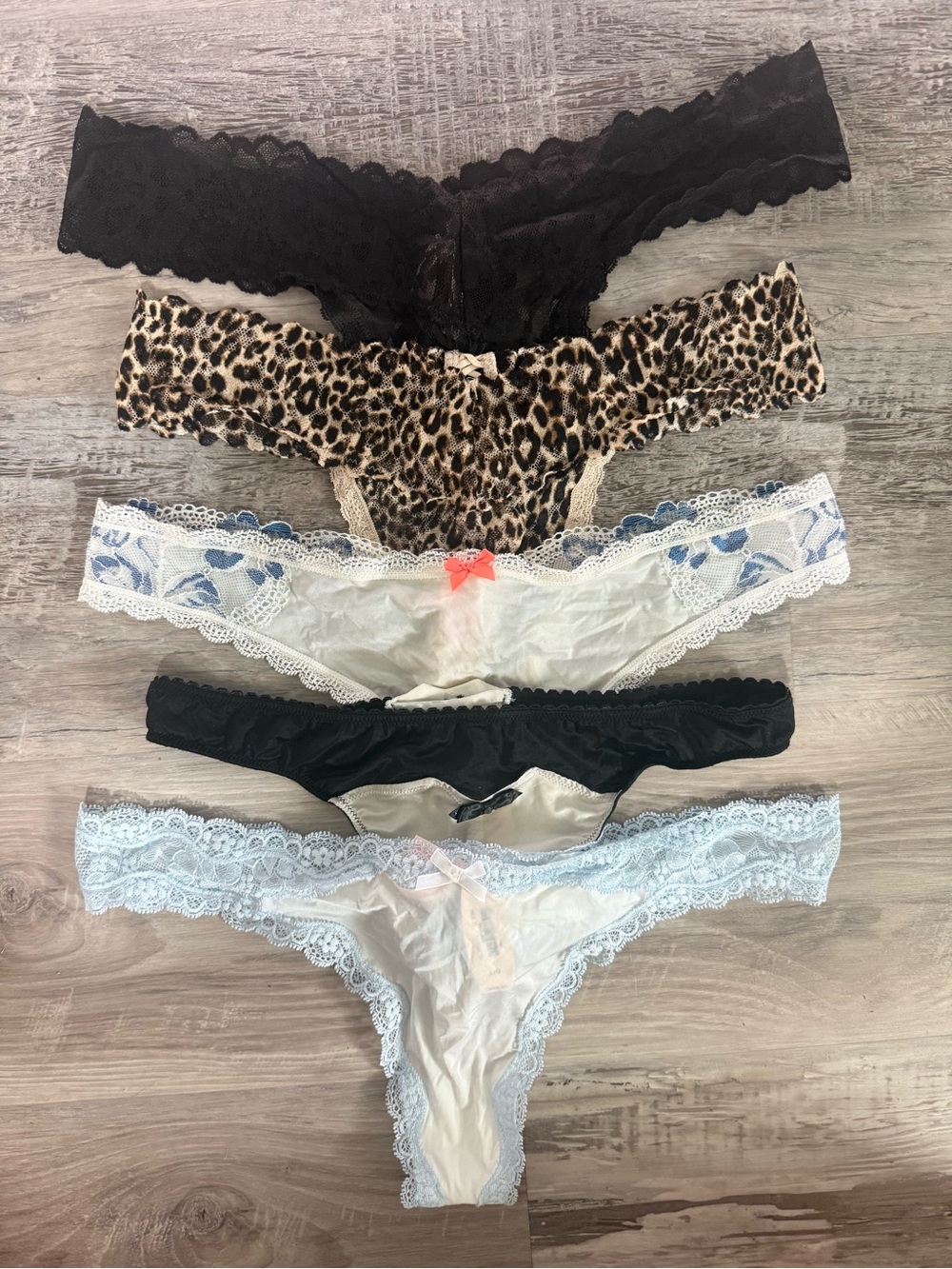 Victoria's Secret 5-Pack Lace & Leopard Thong Set - Black, Leopard, Cream, White